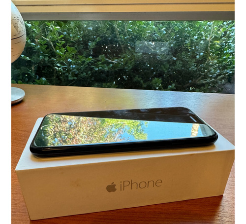 iPhone 7  64 Mg Negro 