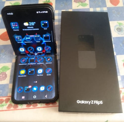 Samsung Galaxy Z Flip5 8gb + 256gb Color Negro