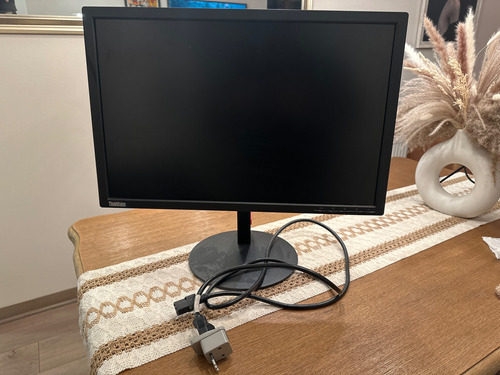 Monitor Lenovo Thinkvision T2254pc. Lcd 22