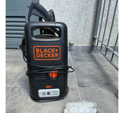 Hidrolavadora 1300w 100bar Black Decker Bw13 Black + Decker