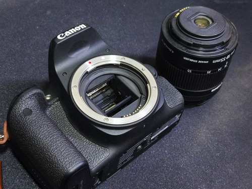  Canon Eos Rebel T7i Dslr + 18-55 + 50mm + 24mm