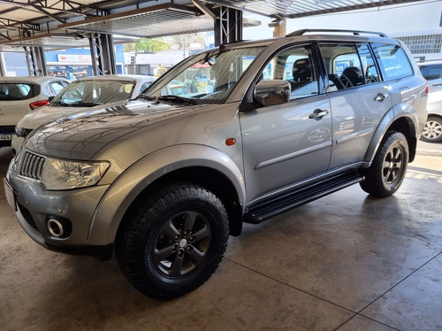 MITSUBISHI PAJERO DAKAR 3.5 HPE 7 LUGARES 4X4 V6 24V 2012