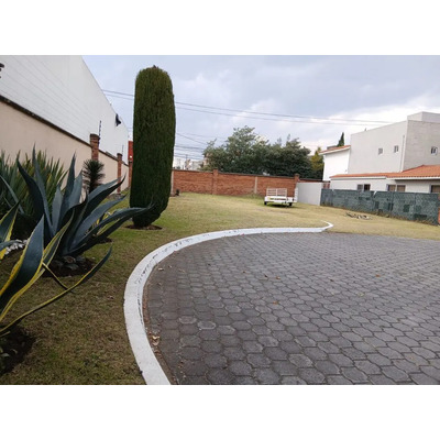 Terreno Residencial En Venta Dentro De Conjunto Providencia En Esquina. Metepec