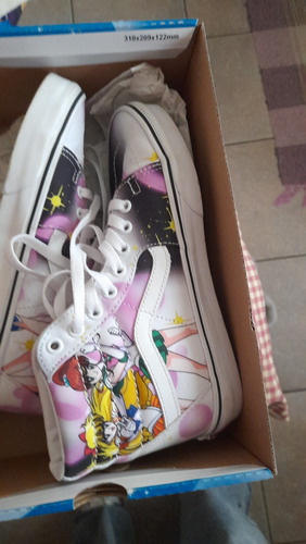 Zapatillas Vans Sailor Moon Número 38