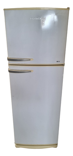 Heladera Patrick Con Freezer 253 Litros Modelo  Hpk 814