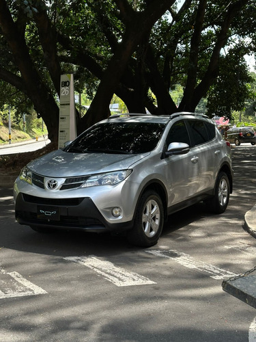 Toyota Rav 4 Life At 2014