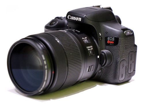 Canon T6i + Lente 18-135mm + Acessórios