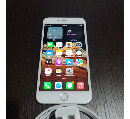 iPhone 6s Plus 64 Gb Color Plata Con Cargador