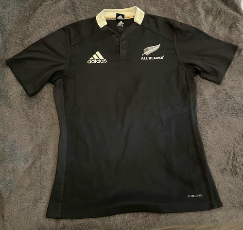 Camiseta Rugby All Blacks adidas 2011-2012 Talle M