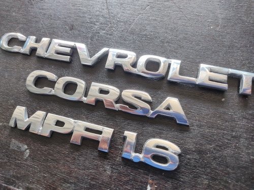 Kit Emblemas Chevrolet Corsa 1.6 Mpfi Aluminio Sin Adhesivo Foto 8