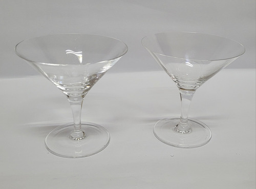 Taças Antigas Em Cristal Para Martini Drinks Ou Champanhe