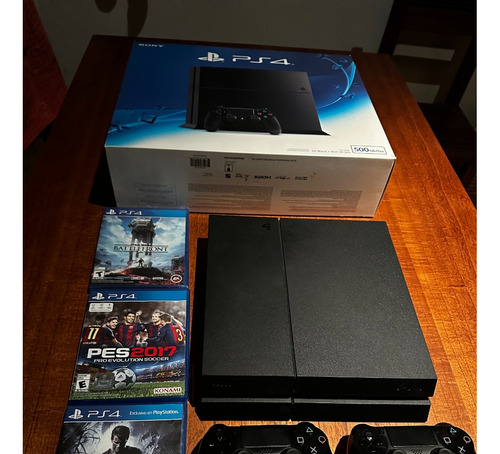 Playstation 4 - 1 Tb Disco - 2 Joystick - 3 Juegos