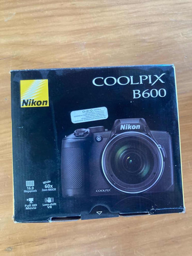 Cámara Nikon Coolpix B600