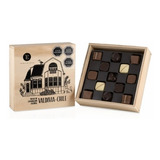 Caja De Madera Con 13 Bombones De Chocolate Marca Entrelagos