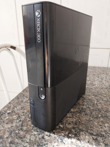 Defeito Console Xbox 360 Super Slim Luz Vermelha Erro 0100