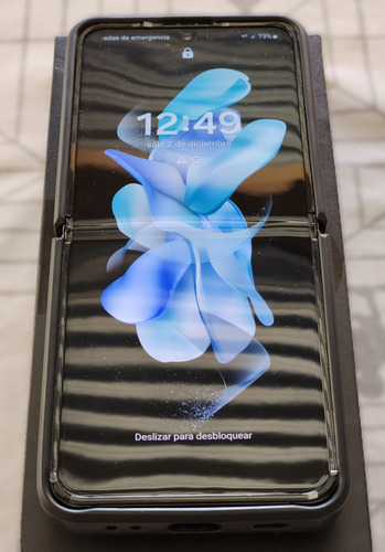 Samsung Galaxy Zflip4 Nuevo Con Caja Y Funda Cubre Pantalla 