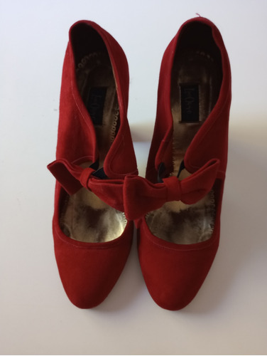 Vendo Zapatos De Gamuza Rojos Las Oreiro 38 Impecables 