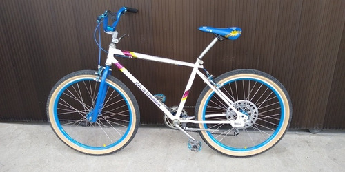 Bicicleta Caloi Cruiser Montana