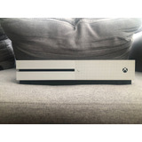 Xbox One S 1tb + 3 Controles