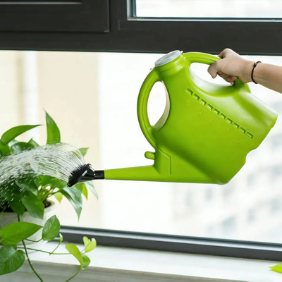 Regaderas Creativas Y Suculentas Para Uso Doméstico, Pequeñas Gran Capacidad De 5 Litros, Incluye 1 Boquilla Desmontable Alargada, Color Verde.