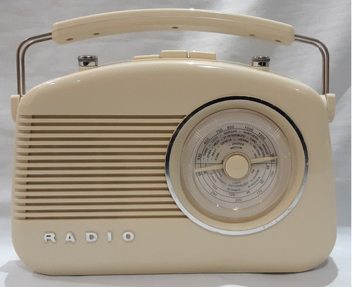 Radio Retrô Am Fm Estilo Anos 60 Plastico Funciona Decoração