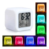 Reloj Despertador Cubo Luz Cambia Color Pantalla Lcd Digital