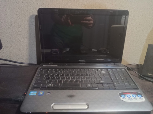 Notebook Toshiba Procesador I3 4gb Ssd128. Permuto Por Mac