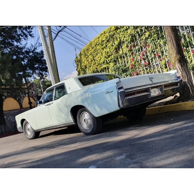 Increíble Auto Clásico