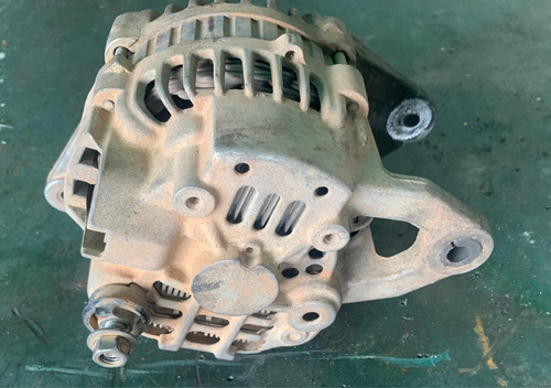 Alternador Mitsubishi L300 Foto 4