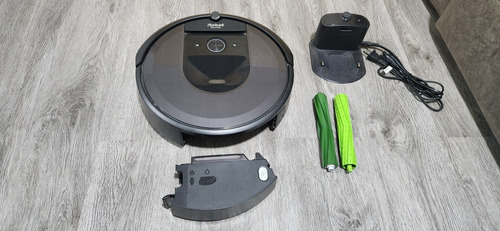 Aspiradora Roomba® I7 Irobot®