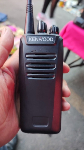 Radios Kenwood Y Cargadores Para Reposición Nx240 Exelentes 