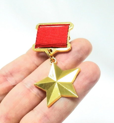 Medalla Militar, Reproducción, Estrella Del Héroe De La Urss