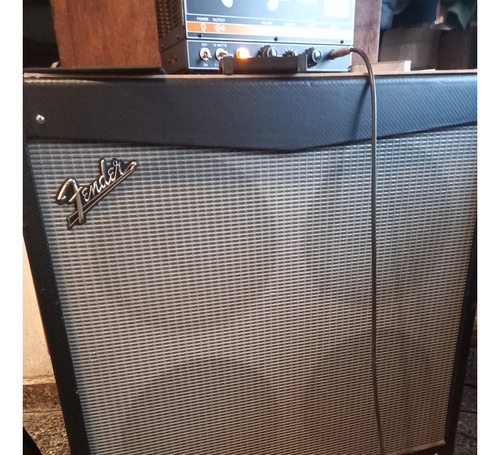 Caja Fender Mustang V 4x12