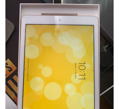iPad 6th Generation 32gb Gold