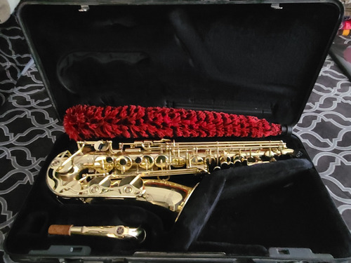  Saxofon Alto Yamaha Yas 52