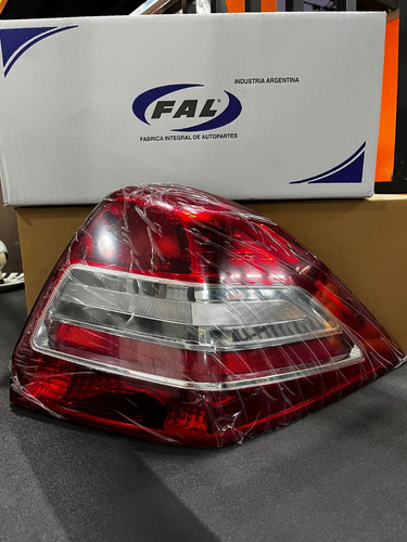 Faro Trasero Megane Ii 4 Puertas Retro Cuadrada 09/ade Derec