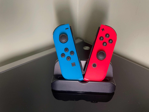 Nintendo Switch Joy-cons