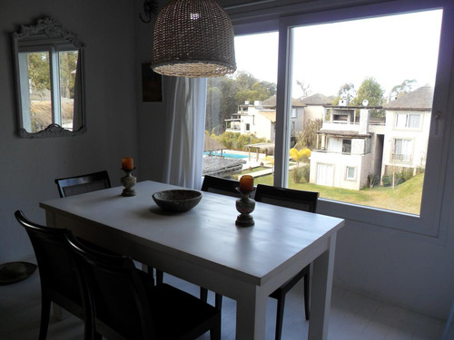 Casa En Complejo Cerrado A Pocas Cuadras De La Playa! 2 Dorm, 2 Baños, Garaje, Terraza Con Parrillero! - Imagen 4