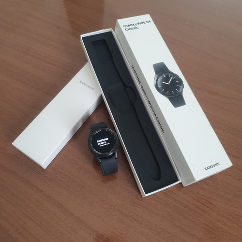 Samsung Galaxy Watch 4 Classic - 42mm