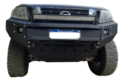 Bumper Paragolpes Reforzado Negro Nissan Frontier 2016+