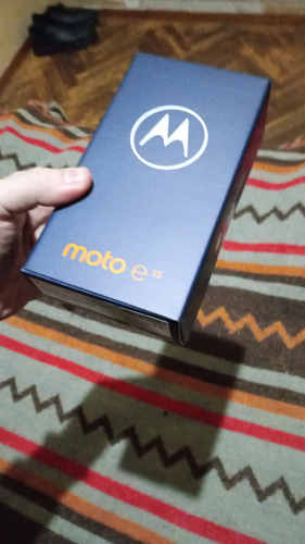 Motorola E13