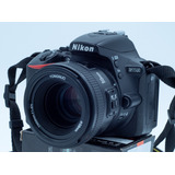 Camara Nikon D5500