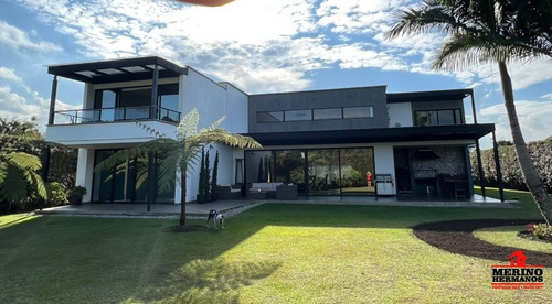 Casa-finca En Arriendo En Rionegro - V. Llano Grande. - Imagen 4