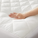 Cubre Colchon Protector Matelaseado Guarda Ajustable 1.8x2