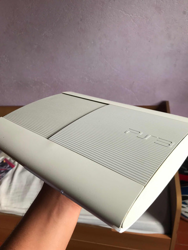 Playstation 3 Super Slim Branco