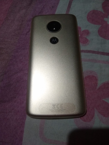 Motorola E5 