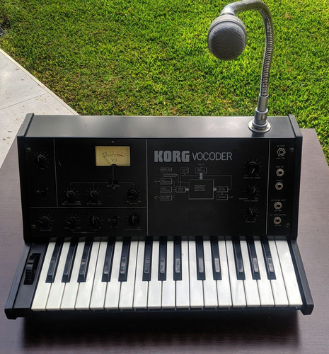 Teclado Vocoder Korg Analógico Vc10 Con Mic - No Roland Moog