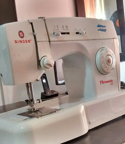 Maquina De Coser Singer Florencia 66