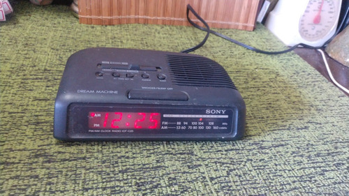 Rádio Relógio Sony Lcf-c25 Funcionando Usado No Estado Das F