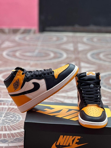 Jordan Retro 1 High Taxi 25.5mx